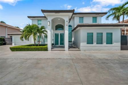15565 SW 114th St, Miami, Florida 33196, USA