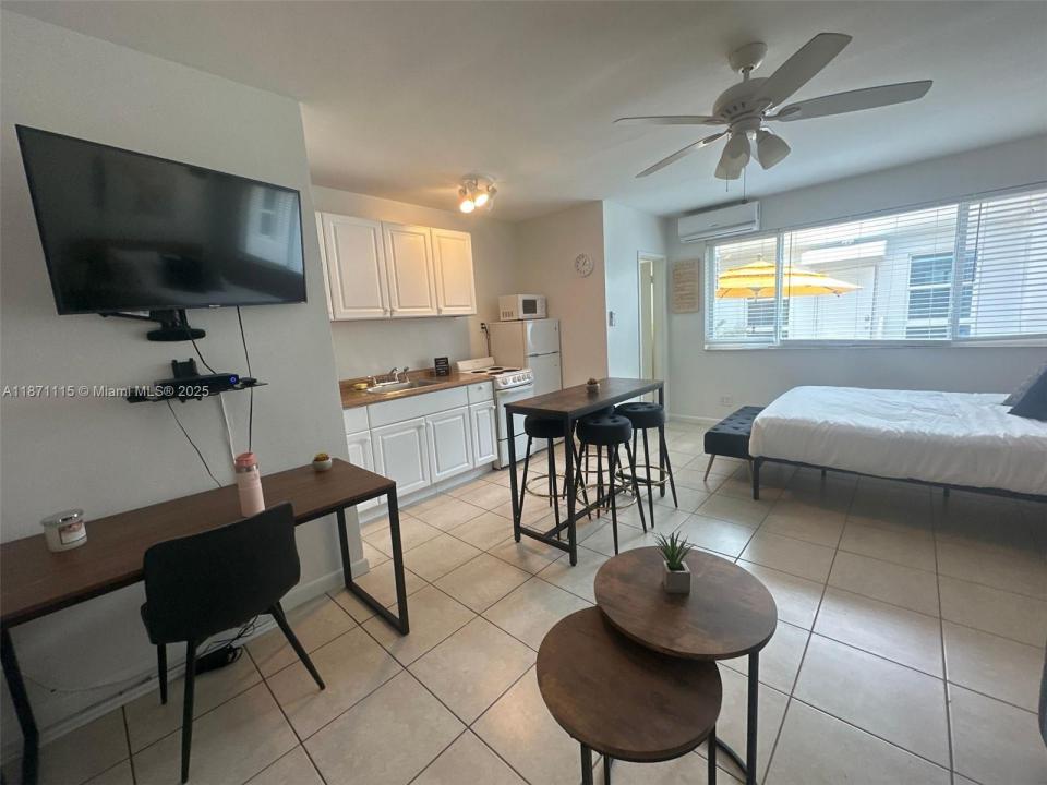 2710 N Ocean Dr, Hollywood, Florida 33019