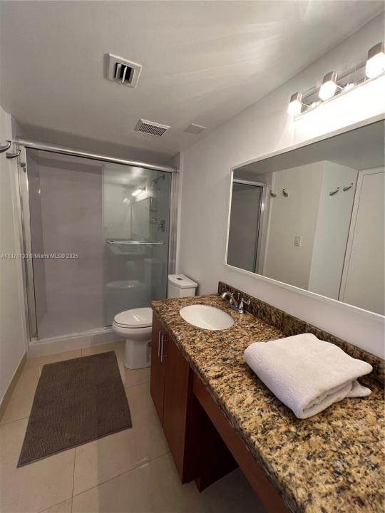 3300 NE 192nd St 705, Aventura, Florida 33180, Amerika Birleşik Devletleri