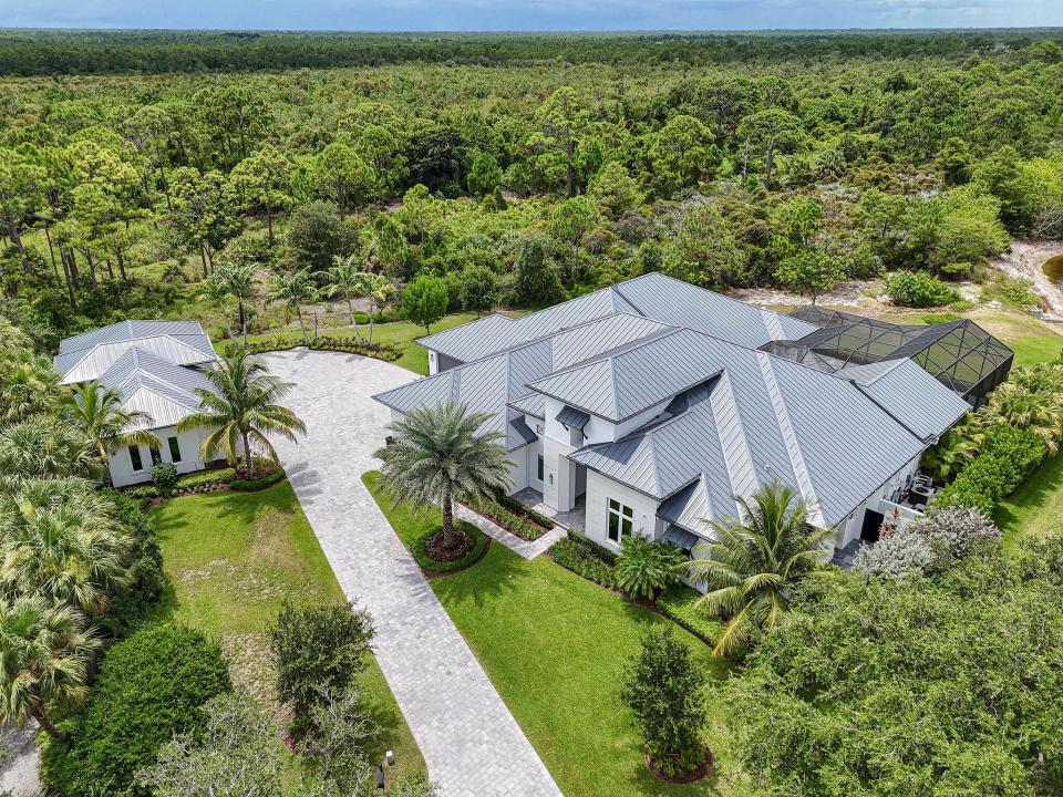 6219 SE Moss Ridge Pointe, Hobe Sound, Florida 33455