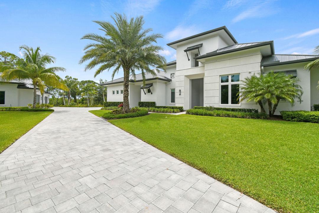 6219 SE Moss Ridge Pointe, Hobe Sound, Florida 33455