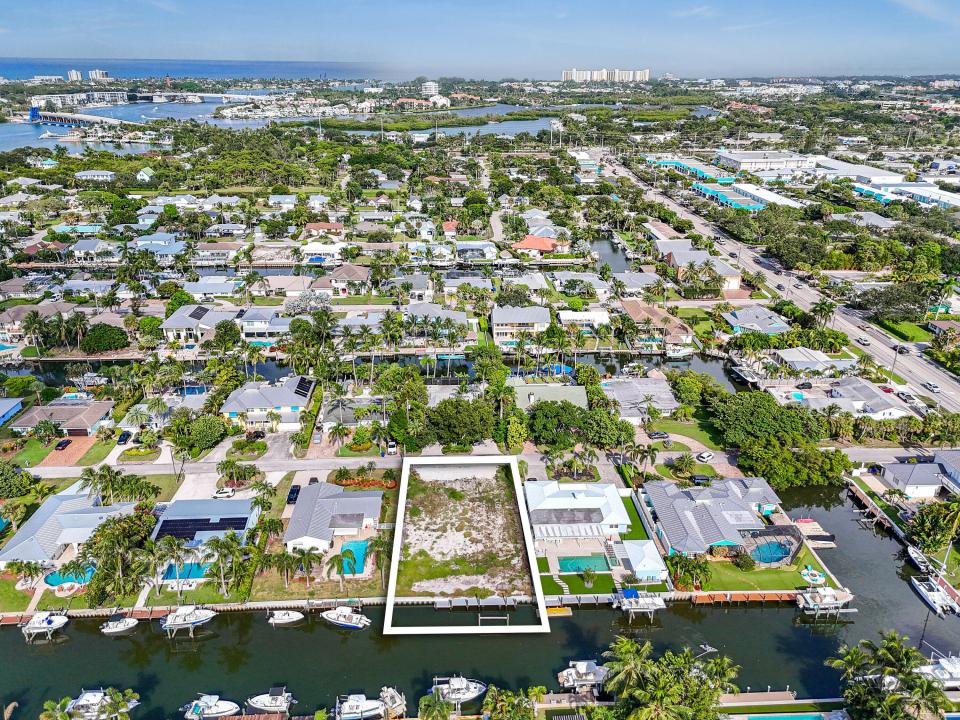 916 N Loxahatchee Drive, Jupiter, Florida 33458, Estados Unidos