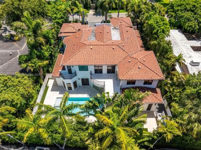 70 Camden Dr, Bal Harbour, Floride 33154, États-Unis