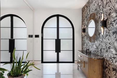 70 Camden Dr, Bal Harbour, Floride 33154, États-Unis