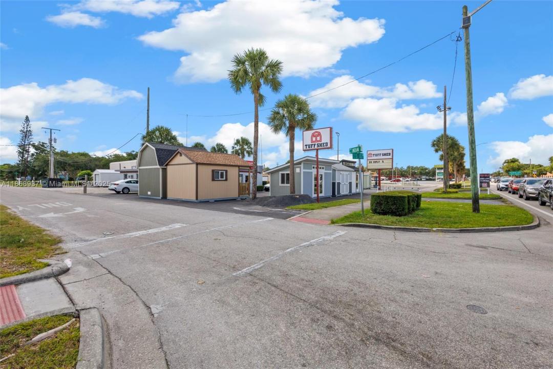 2402 S US HWY 1, Fort Pierce, 佛罗里达州 34982, 美国