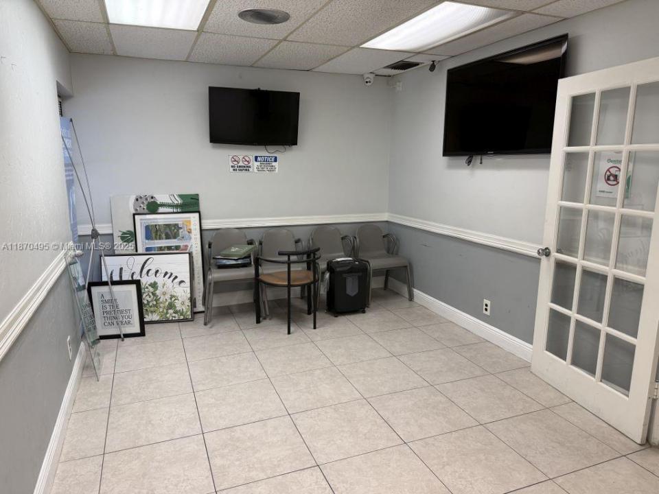 2331 N State Road 7 109, Lauderhill, Florida 33313