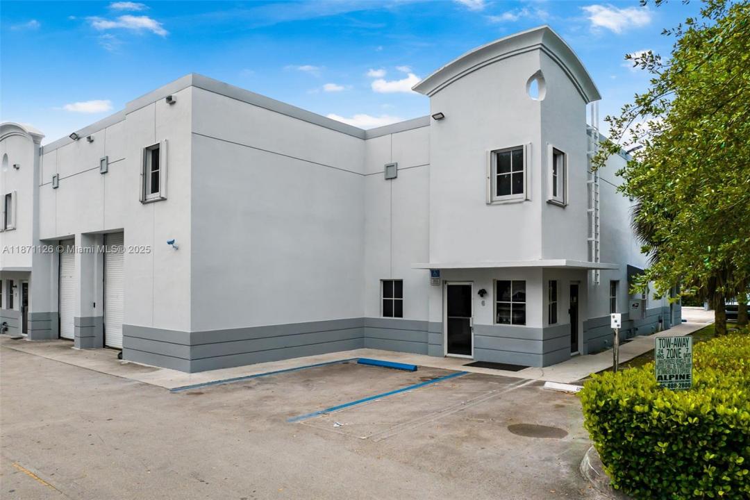 2451 NW 109th Ave 6, Sweetwater, Florida 33172