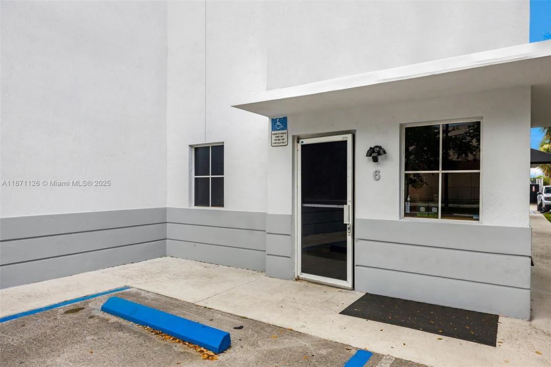 2451 NW 109th Ave 6, Sweetwater, Florida 33172