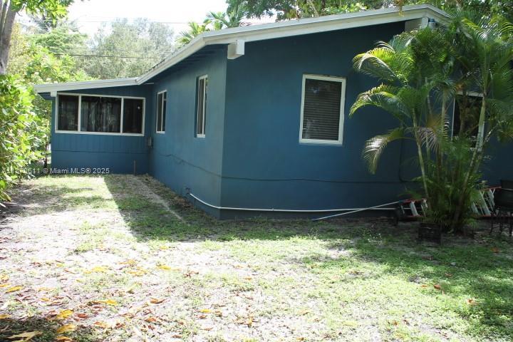 3577 Charles Ave, Miami, Florida 33133