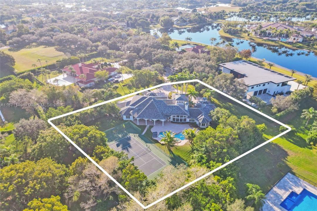 3079 Old Still Lane, Weston, Florida 33331