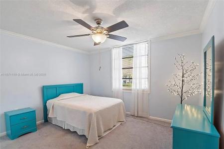 1707 Whitehall Dr 0, Davie, Florida 33324, USA