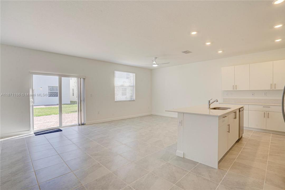 2671 SE 24th Dr 0, Homestead, Florida 33035, USA