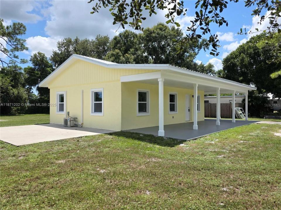1350 NE 39th Blvd, Okeechobee, פלורידה 34972, ארצות הברית של אמריקה