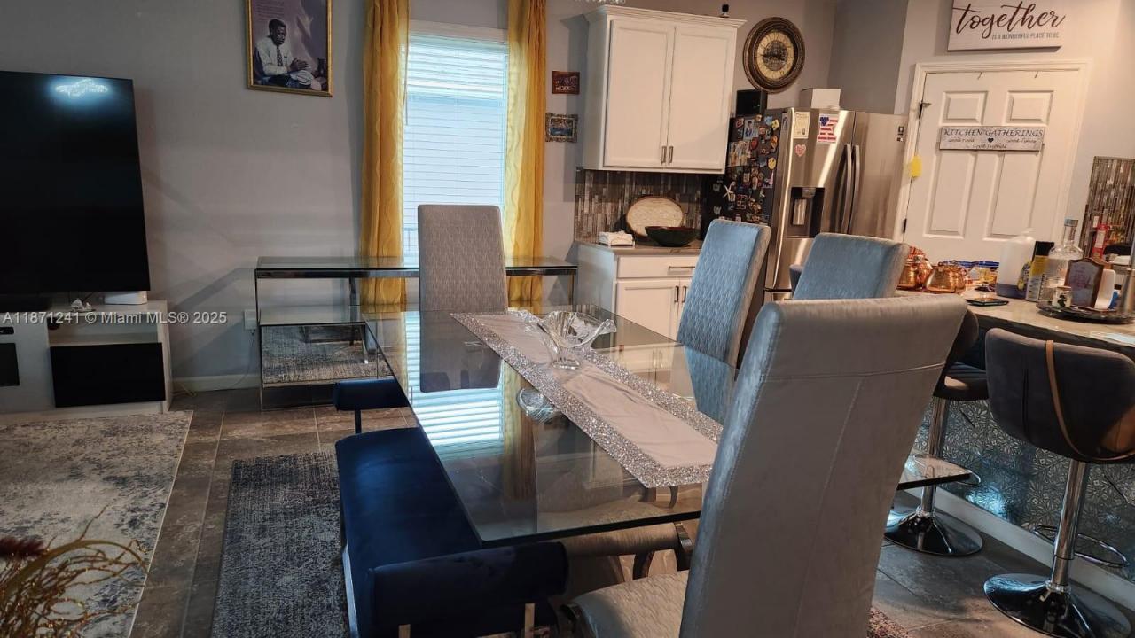 2271 SW Arlington Dr SW, Vero Beach, Флорида 32968, Соединенные Штаты