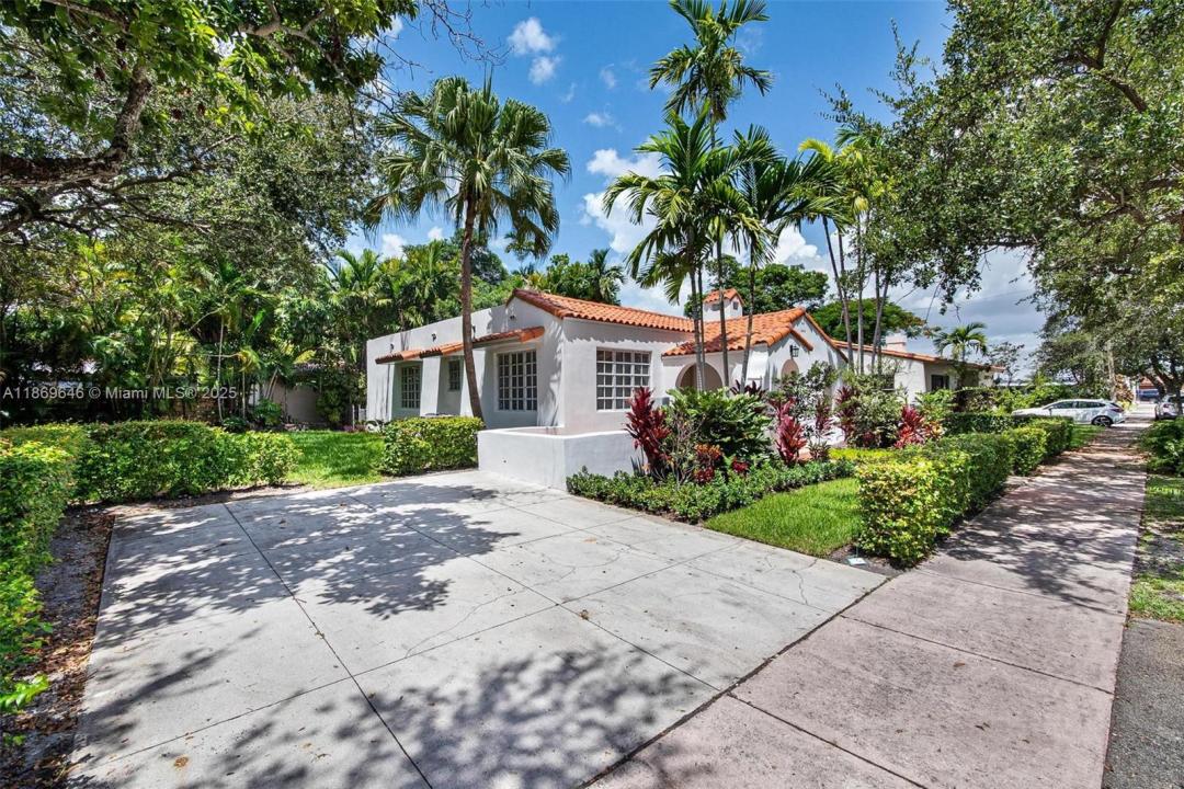 820 Lorca St, Coral Gables, Floride 33134, États-Unis