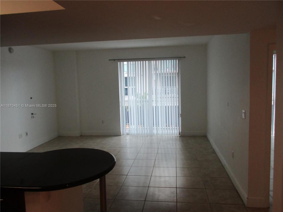 7266 SW 88th St A208, Kendall, Florida 33156, USA