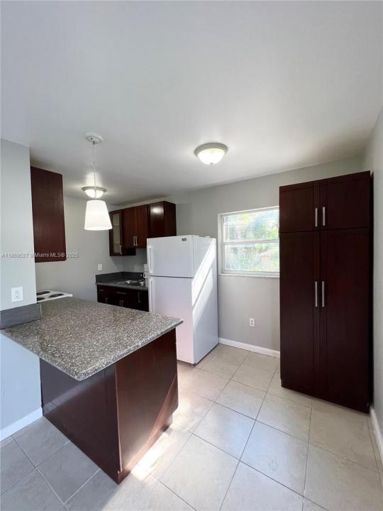 7632 NE 3rd Pl 5, Miami, Florida 33138