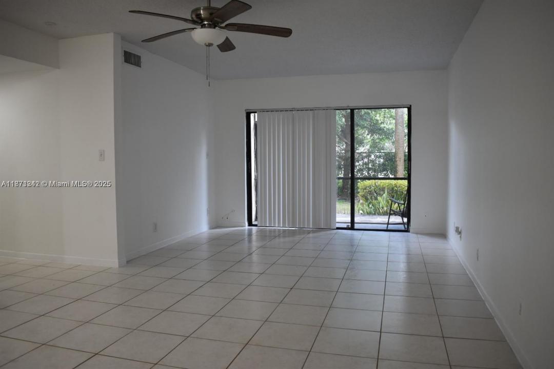 9150 NW 38th Dr 110, Coral Springs, Floride 33065, États-Unis
