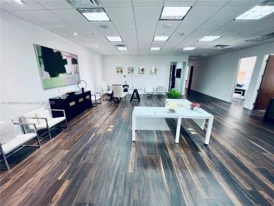 2020 Ponce De Leon Blvd 907-908, Coral Gables, Florida 33134, USA