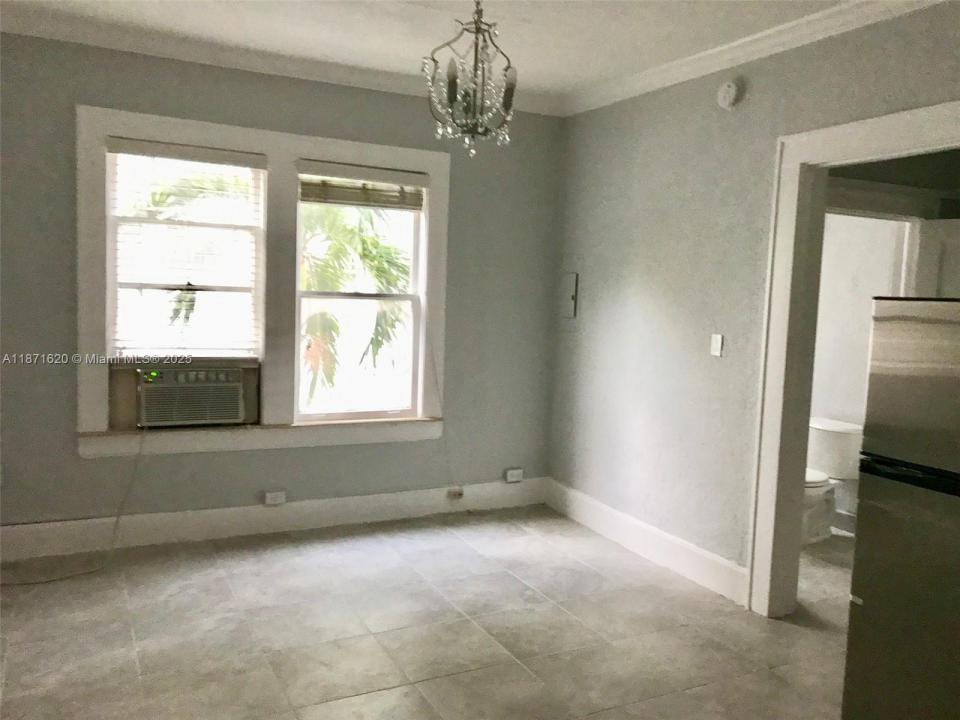 124 Mendoza Ave 8A, Coral Gables, Floride 33134, États-Unis