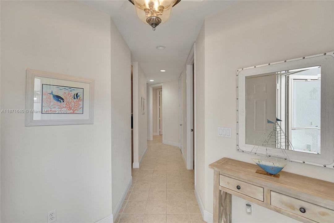 4700 YACHT HARBOR DR 612, Naples, Florida 34112, HOA KỲ