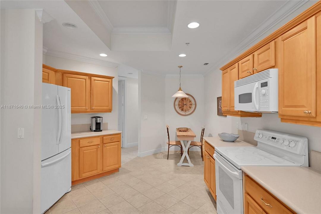 4700 YACHT HARBOR DR 612, Naples, Florida 34112, HOA KỲ