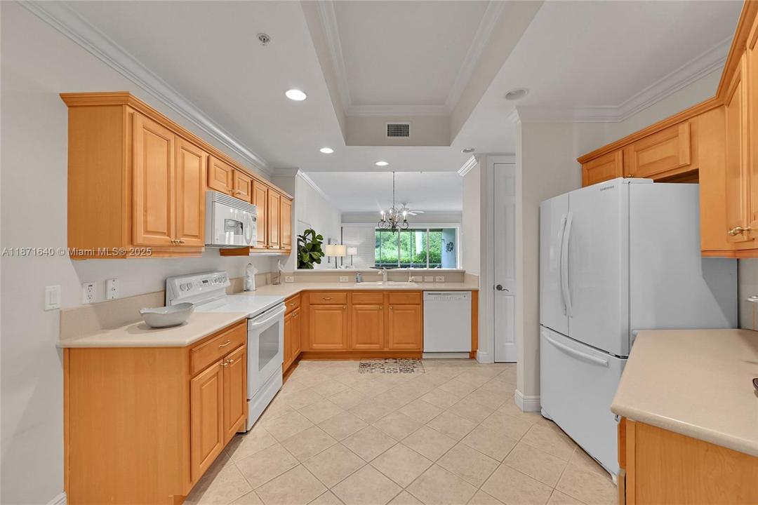 4700 YACHT HARBOR DR 612, Naples, Florida 34112, HOA KỲ