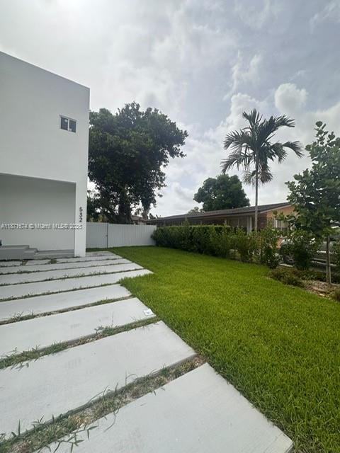 532 NW 17th Ave, Fort Lauderdale, Flórida 33311, Estados Unidos