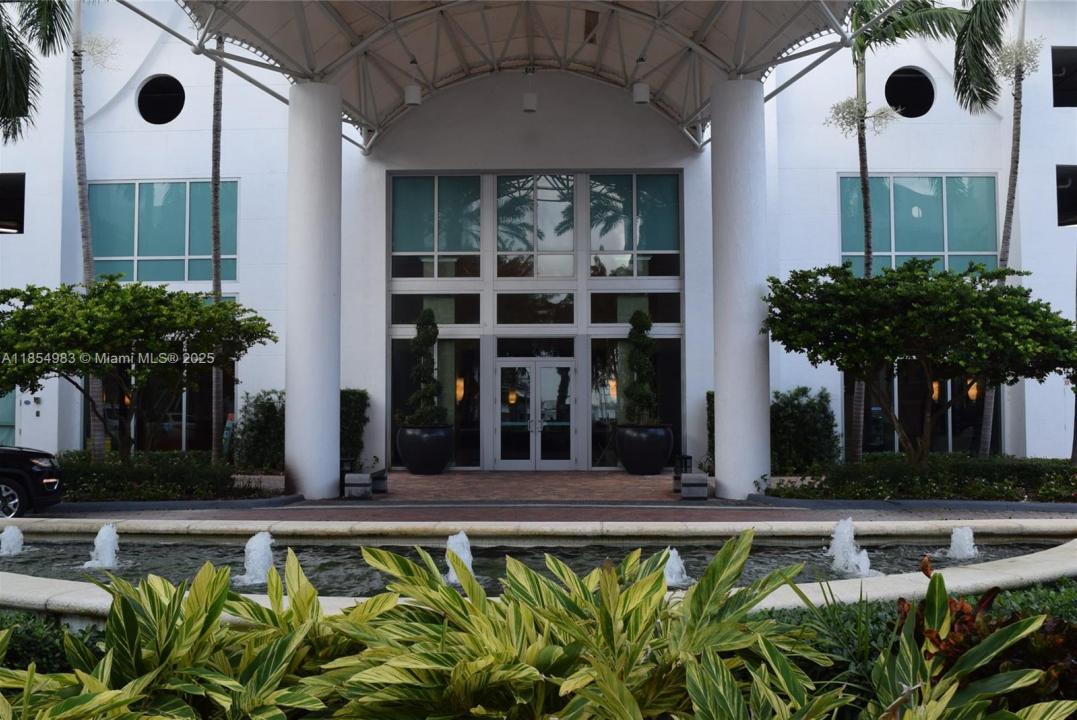 7900 Harbor Island Dr 603, North Bay Village, Florida 33141, Stati Uniti