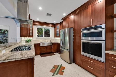 179 NE 94 St, Miami Shores, Florida 33138, USA