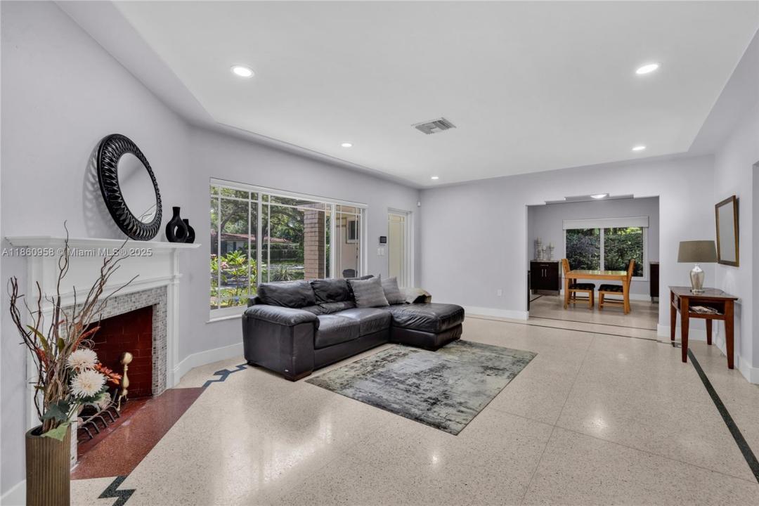 179 NE 94 St, Miami Shores, فلوريدا 33138, الولايات المتحدة
