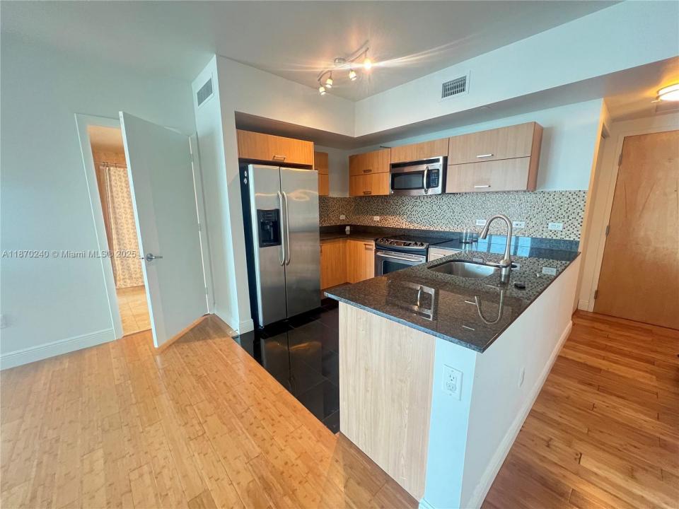 350 S Miami Ave 1905, Miami, フロリダ 33130, アメリカ合衆国