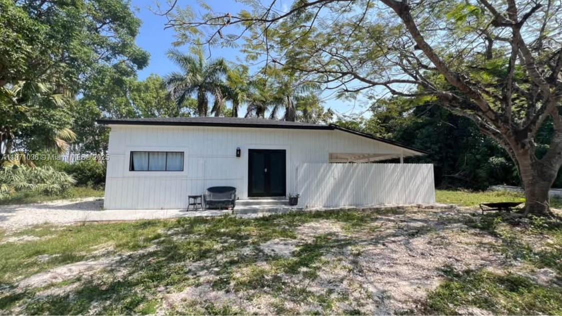 19675 SW 264th St A, Homestead, 佛罗里达州 33031, 美国