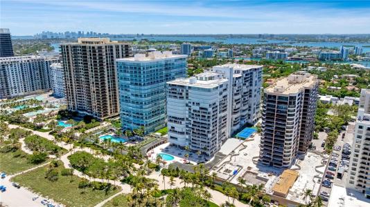 10155 Collins Ave 606, Bal Harbour, Florida 33154, USA