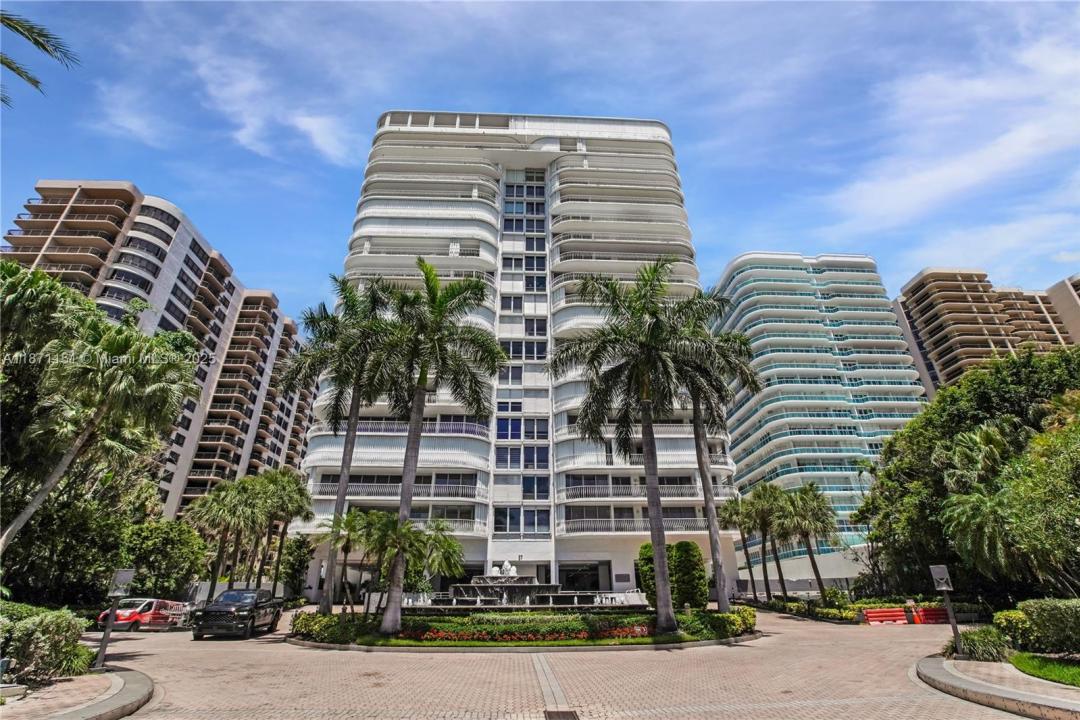 10155 Collins Ave 606, Bal Harbour, Флорида 33154, Соединенные Штаты