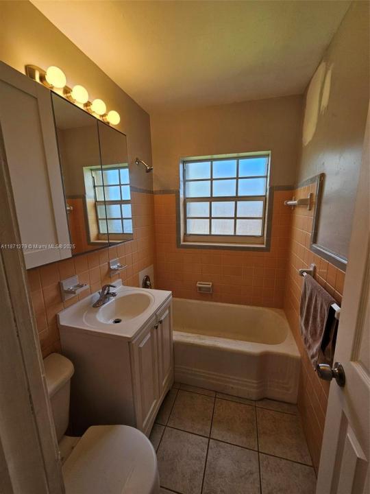 1544 NW 6th Ave 1544, Fort Lauderdale, Florida 33311
