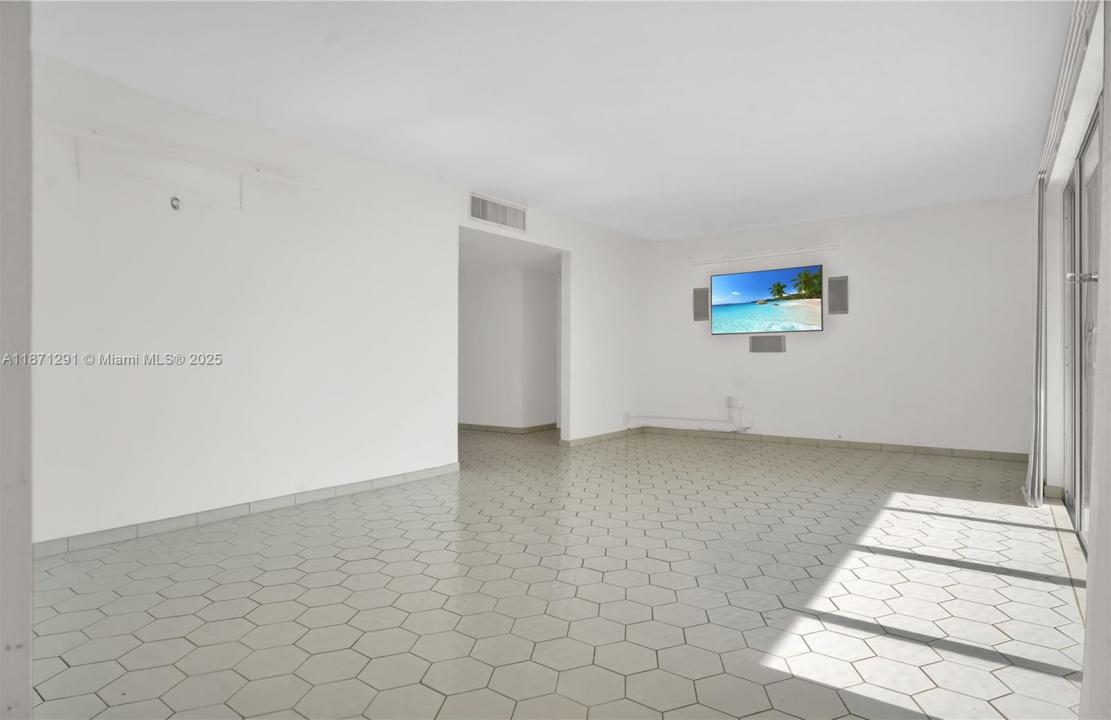 11111 Biscayne Blvd 21C, Miami, Florida 33181, HOA KỲ