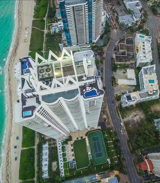6365 Collins Ave 904, Miami Beach, فلوريدا 33141, الولايات المتحدة