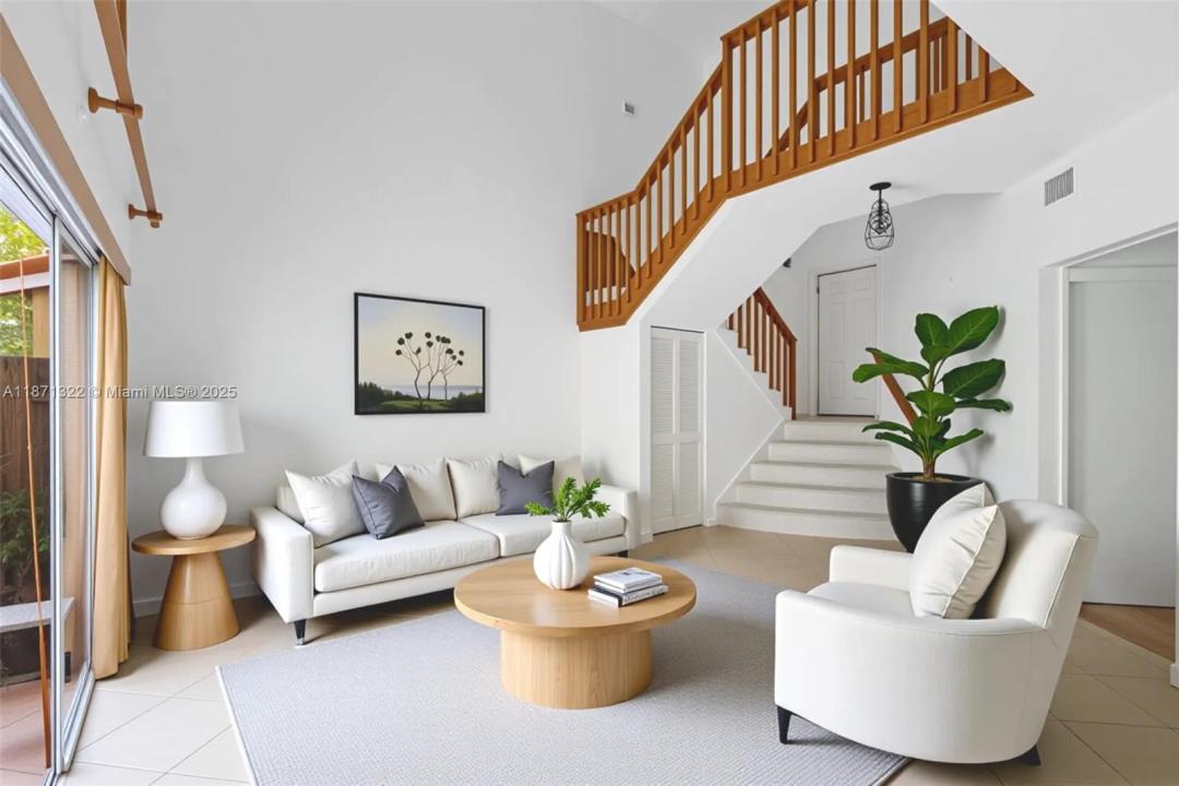 14255 SW 57th Ln 8-12, Miami, Florida 33183, Estados Unidos