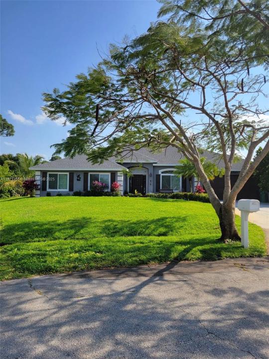 2267 SW Haycraft Cir, Port St. Lucie, Florida 34953, Stati Uniti