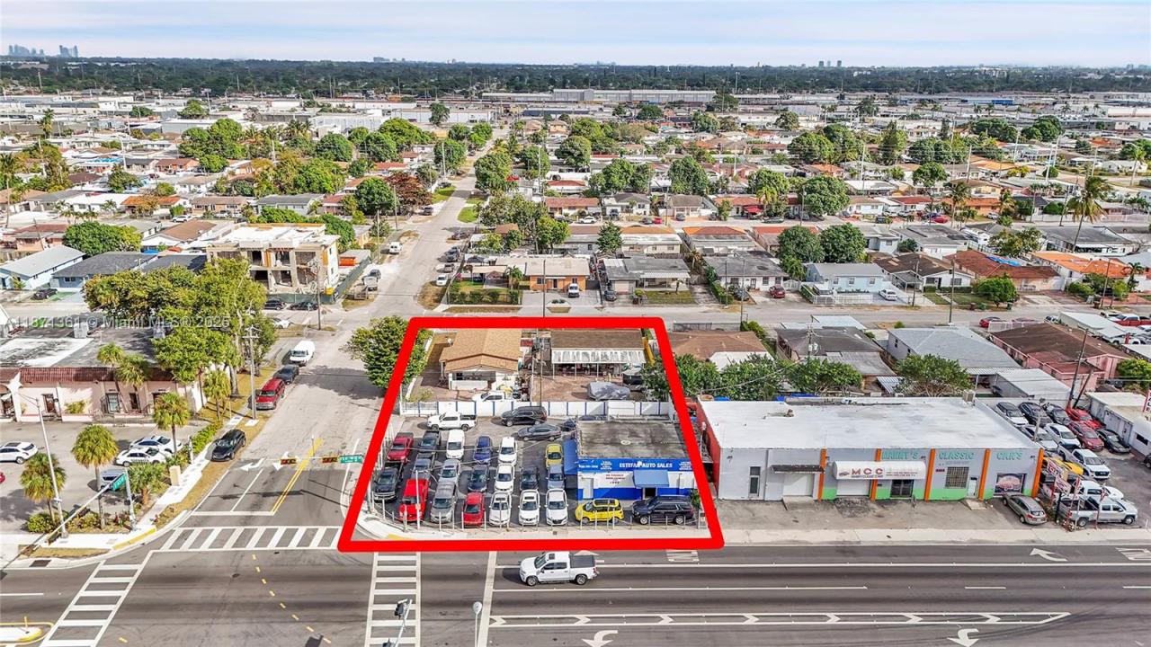 4265 E 8th Ave, Hialeah, Flórida 33013, Estados Unidos