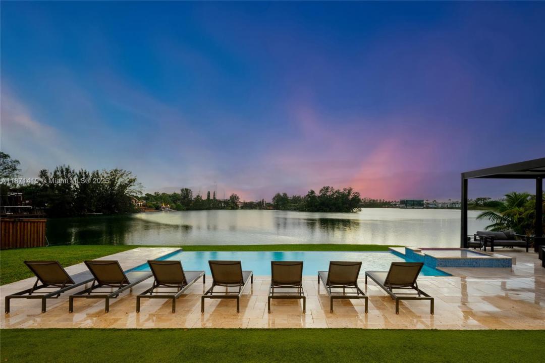 5420 SW 72nd Ave, Miami, Floride 33155, États-Unis