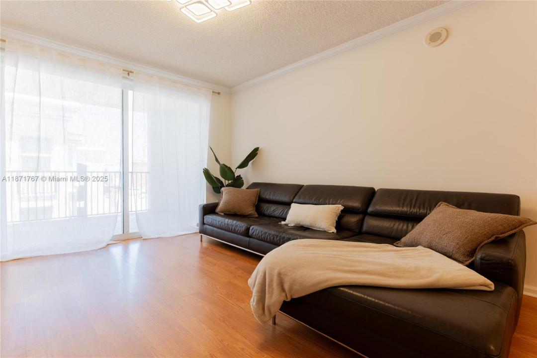17100 N Bay Rd PH1912, Sunny Isles Beach, Flórida 33160, Estados Unidos
