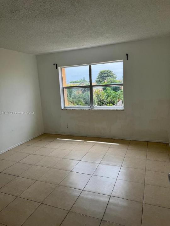 17901 NW 68th Ave T203, Hialeah, Floride 33015, États-Unis