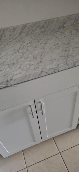 17901 NW 68th Ave T203, Hialeah, Floride 33015, États-Unis