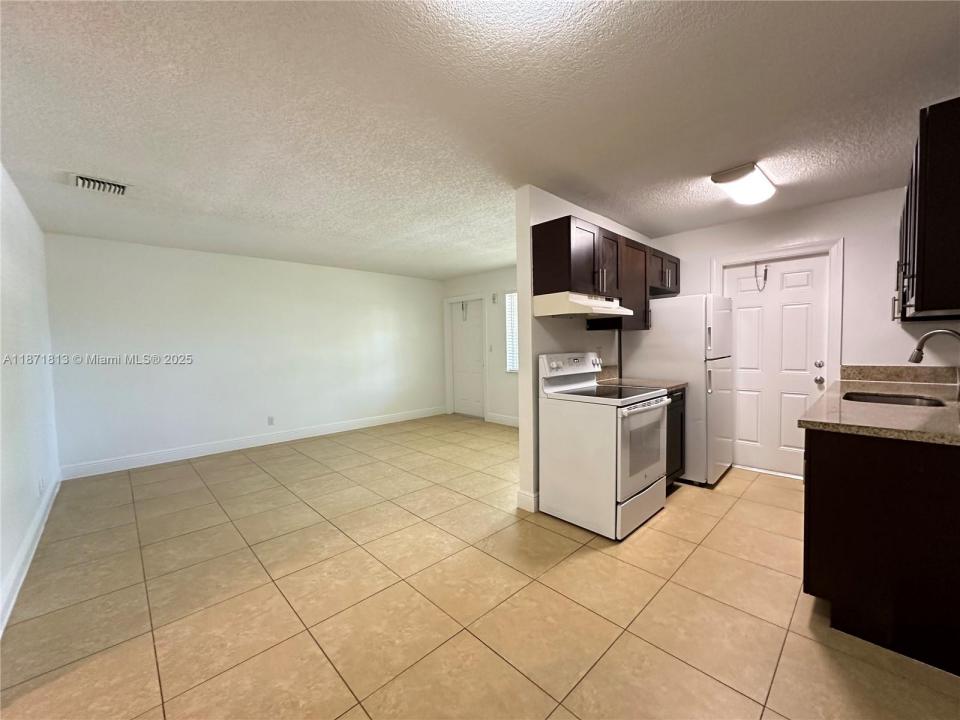 2900 NE 17th Ave 223, Pompano Beach, Флорида 33064, Соединенные Штаты