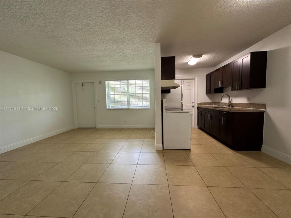 2900 NE 17th Ave 223, Pompano Beach, Флорида 33064, Соединенные Штаты
