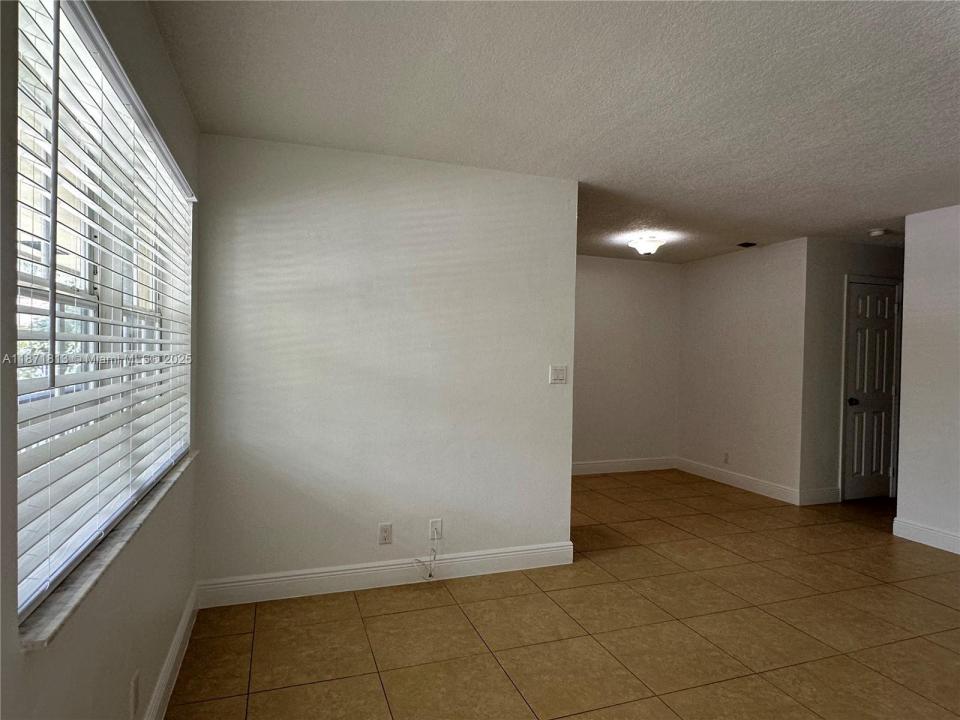2900 NE 17th Ave 223, Pompano Beach, Флорида 33064, Соединенные Штаты