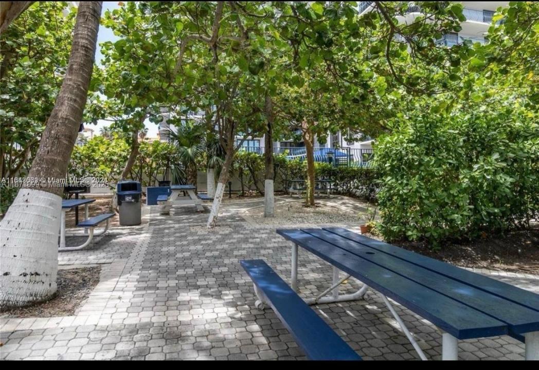 8877 Collins Ave 506, Surfside, Florida 33154