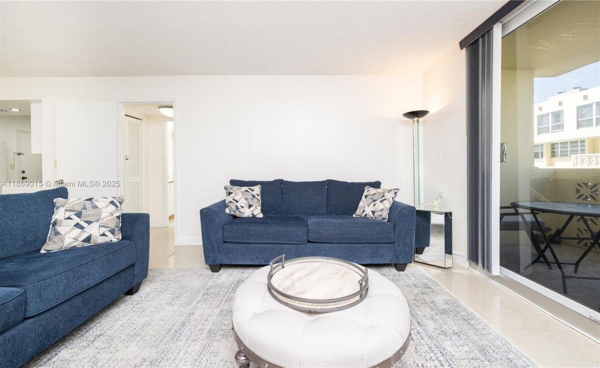 1833 S Ocean Dr 1007, Hallandale Beach, Florida 33009